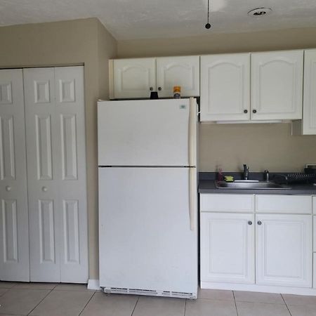 Entire Guesthouse 5 Mins To Siesta Key & Downtown Sarasota Exteriör bild